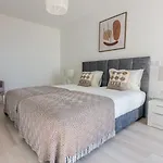 Panoramic Linked With Private Pool - 12a 劳林哈