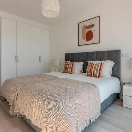 Villa Panoramic Linked With Private Pool - 12a Lourinha (Lisbon)