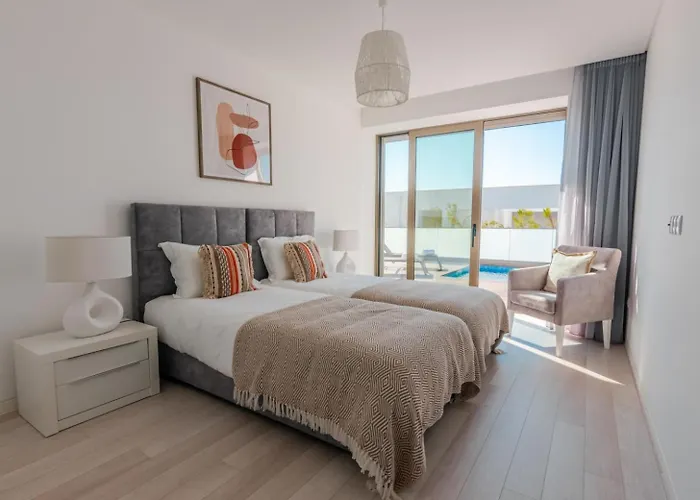 וילה Panoramic Linked With Private Pool - 12a *