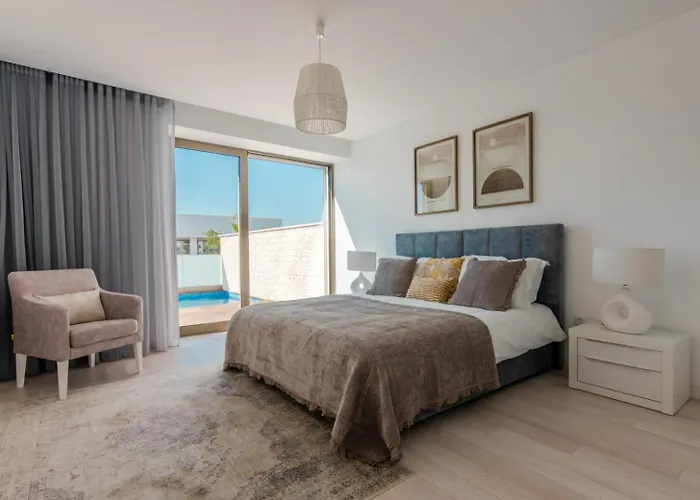 וילה Panoramic Linked With Private Pool - 12a *